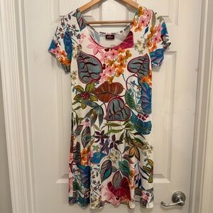 EUC Salaam Lucy Dress Cap Sleeve